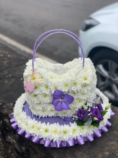 Heartfelt Mum Bag Funeral Tribute